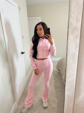 Load image into Gallery viewer, Sara tracksuit
